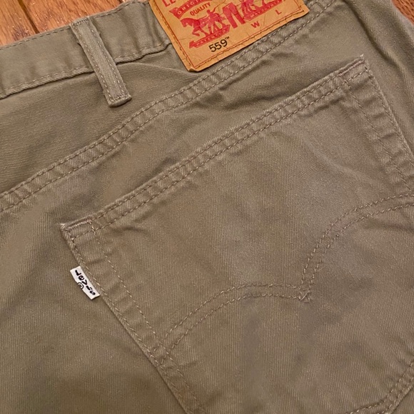 Levi 52x30 Khaki Denim Pants - Picture 3 of 3